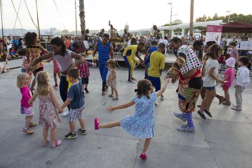 Fekat Circus  Slum Drummers 01